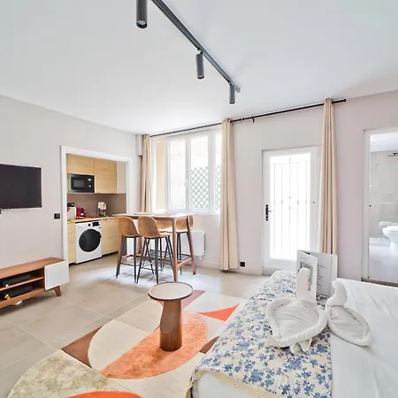 Apartment Moderne Au Coeur Du 7ᵉ, Proche Tour Eiffel Paris